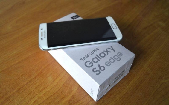 Samsung galaxy s6 edge (whatsapp +254736134097